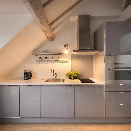 Place Des Vosges Апартаменты *