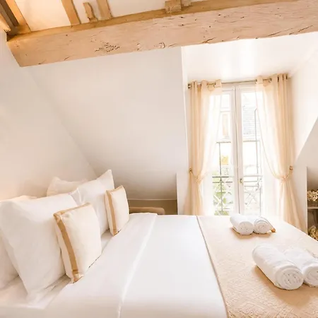 Appartement Place Des Vosges - Deluxe For 4 Paris